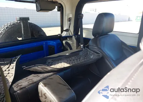 2016 Jeep Wrangler Freedom from USA, damaged, VIN 1C4GJWAG3GL163051